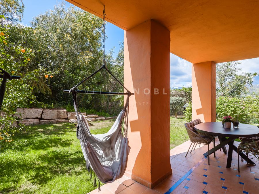 FULLY RENOVATED GARDEN APARTMENT IN GAZULES DEL SOL, A GATED COMPLEX CLOSE TO AMENITIES IN BENAHAVÍS