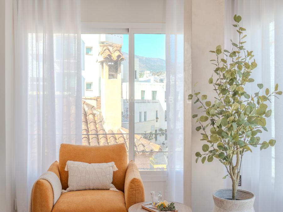 Charming corner residence in the Old Town Estepona