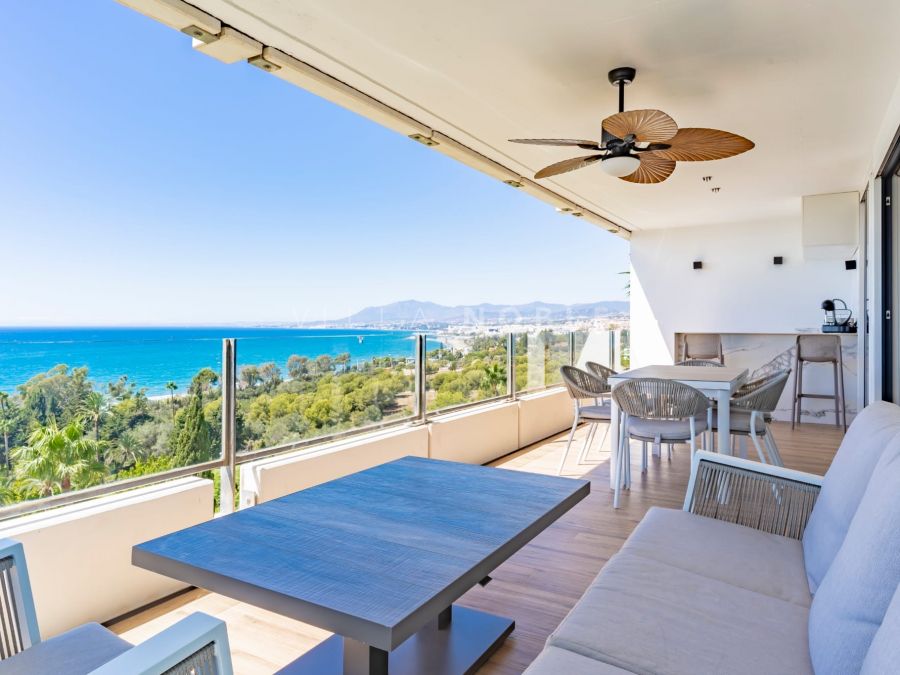 EXQUISITE MODERNE WOHNUNG MIT PANORAMABLICK IN TORRE REAL,MARBELLA