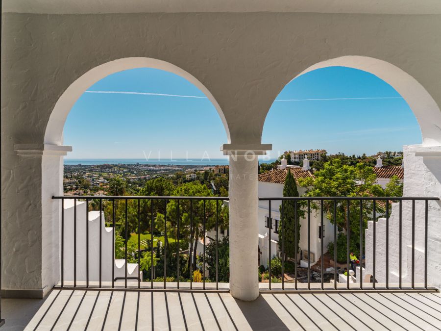 Modern Duplex Penthouse in the exclusive Las Colinas de Marbella community in Benahavís
