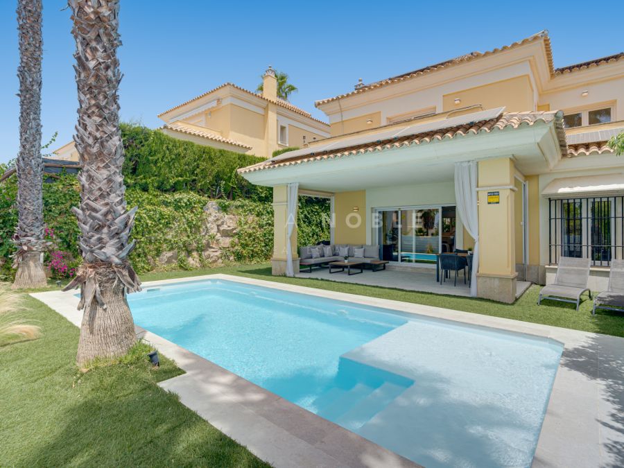 Beautiful 4 bedroom Villa located within the exclusive gated community of Santa Clara Golf, Marbella