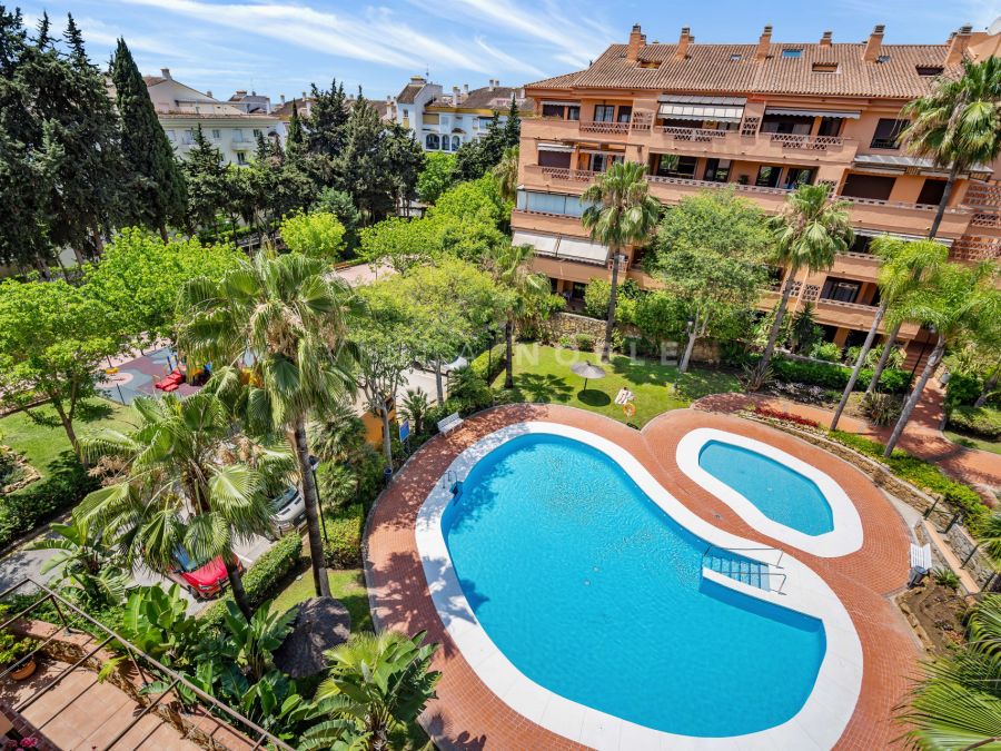 Apartamento en venta en Costa Nagüeles III, Marbella Golden Mile