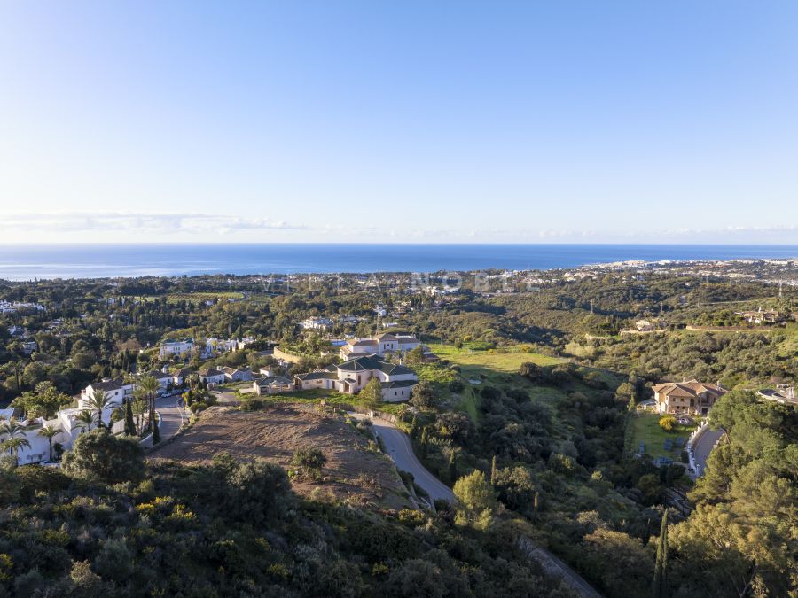 PARCELA PRIVILEGIADA CON ESPECTACULARES VISTAS PANORÁMICAS DESDE EL NIVEL DE PLANTA BAJA