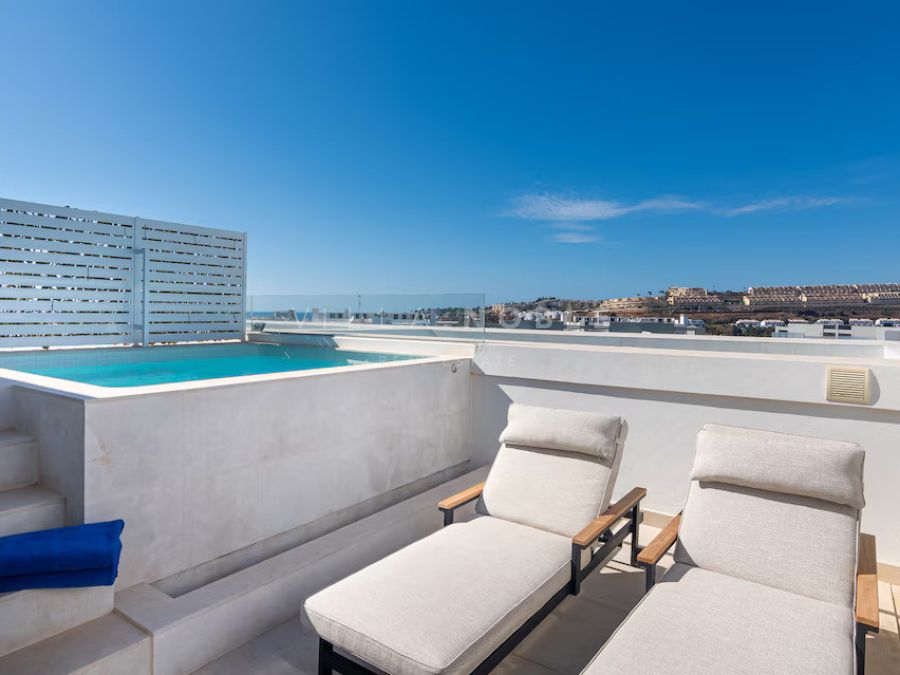 Immaculate Townhouse located in an exlusive boutique development in La Cala, Mijas This property has a valid tourist licence!