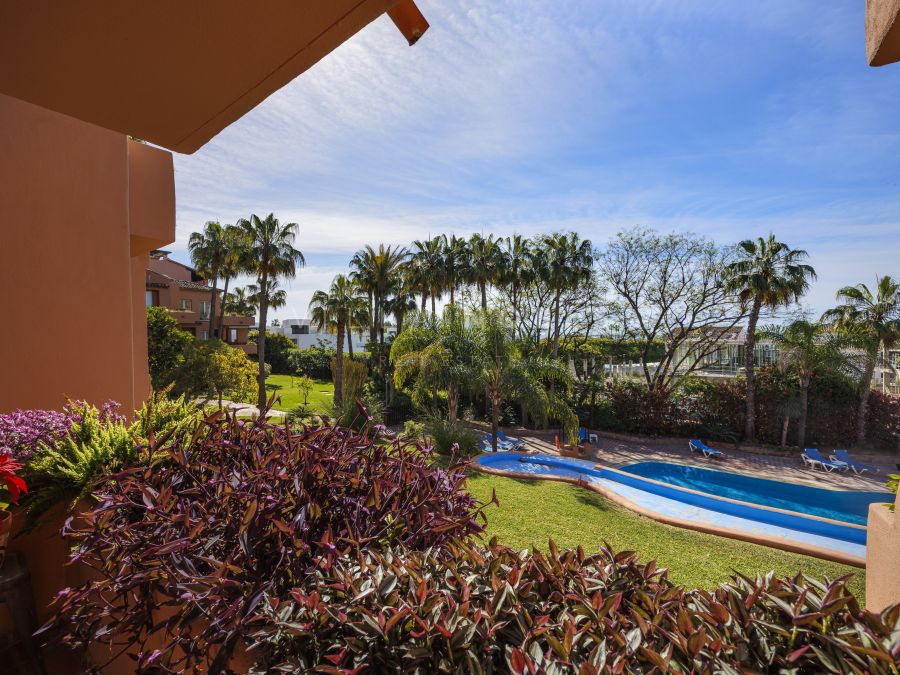 Beautiful Apartment only 300 meteres from the beach on the Golden Mile Marbella