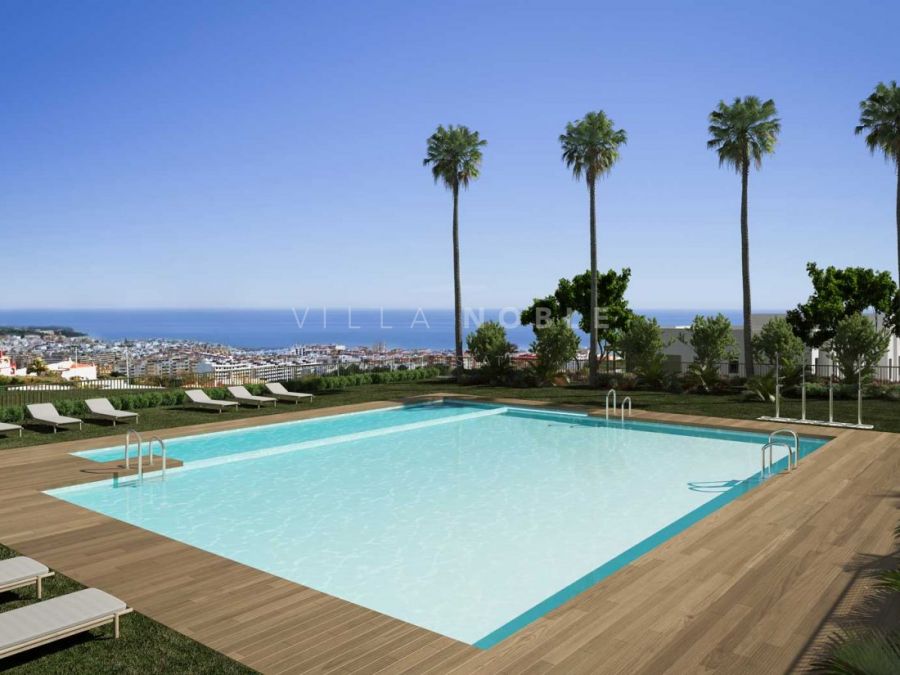 Apartamentos modernos en venta sobre plano con impresionantes vistas al mar ubicado en Estepona muy cerca de la playa y de comercios