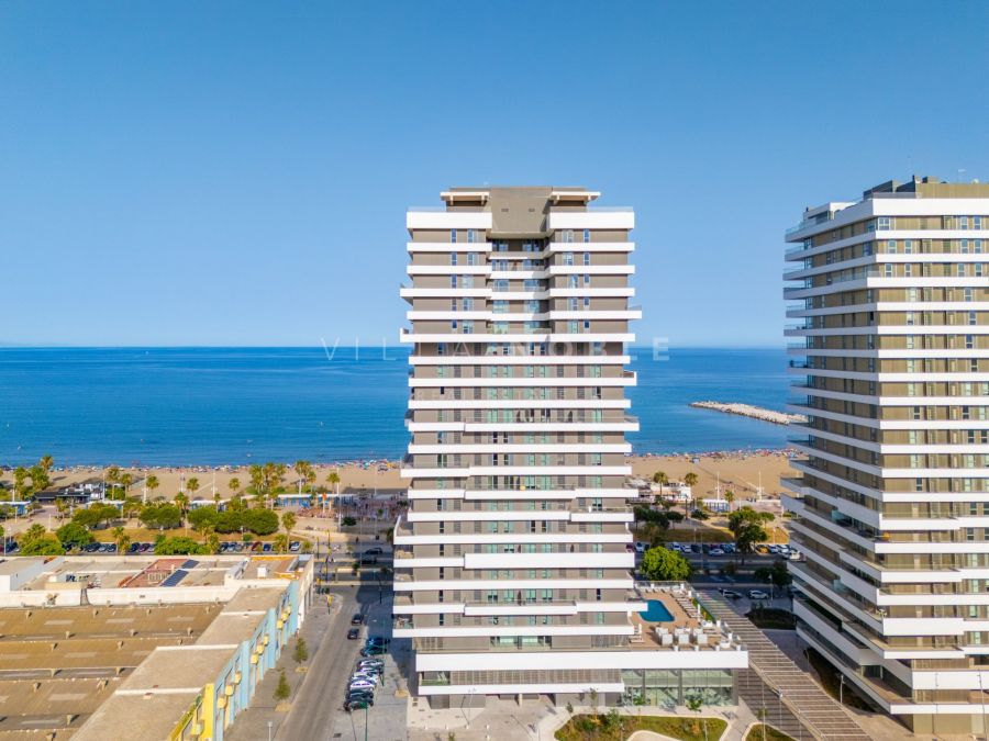 Lujoso apartamento de 4 dormitorios con espectaculares comodidades en Malaga Towers