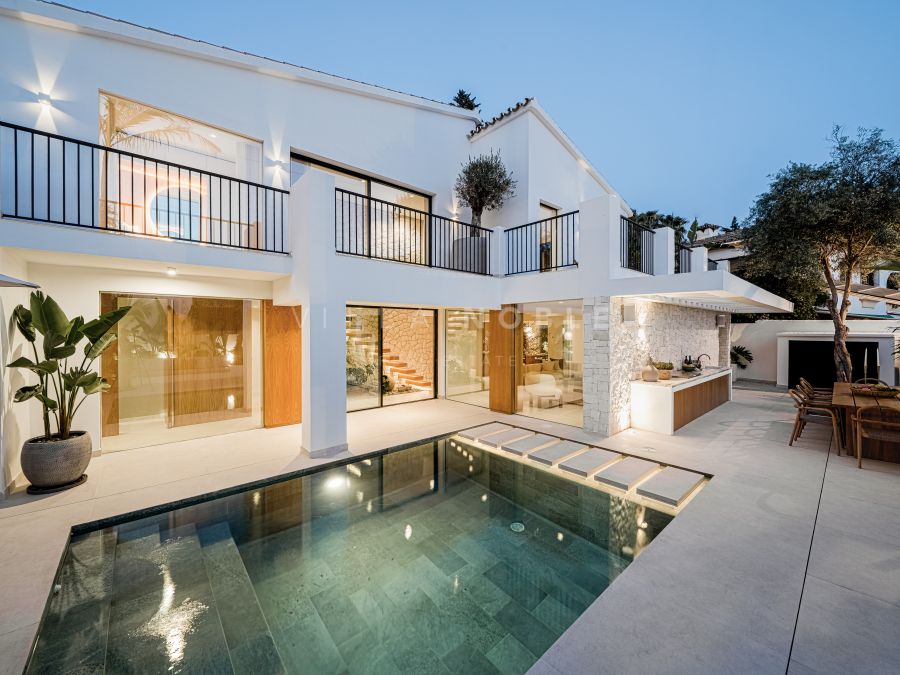 Scandinavian-style villa completely renovated to perfection in Nueva Andalucia