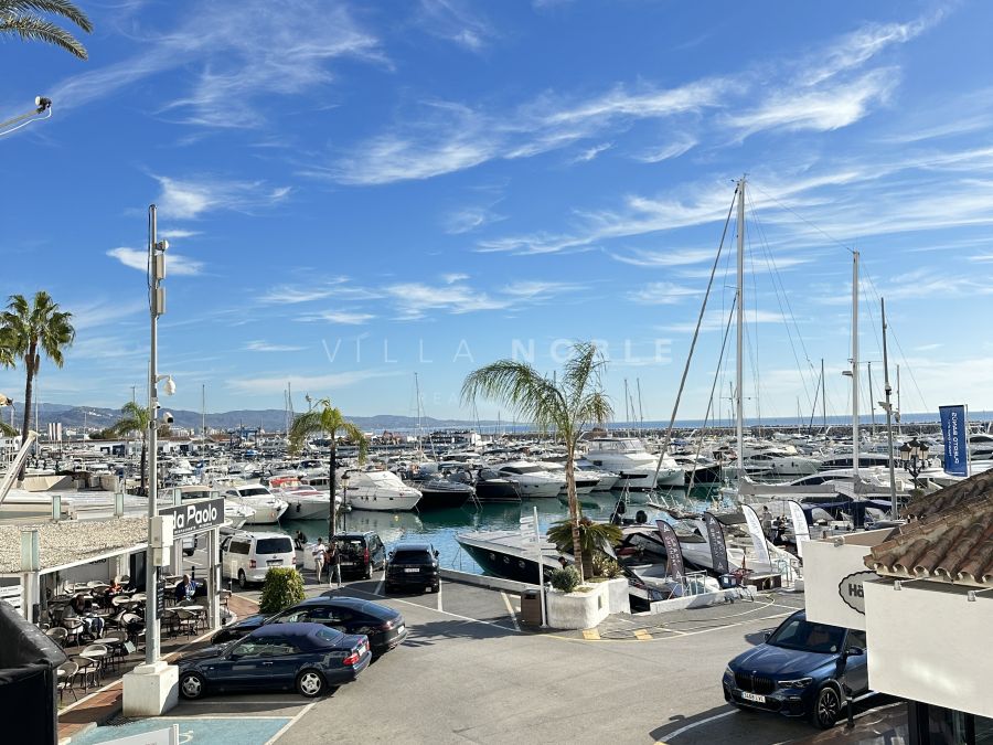 Fully renovated and furnished one bedroom studio apartment within the port of Puerto Banus