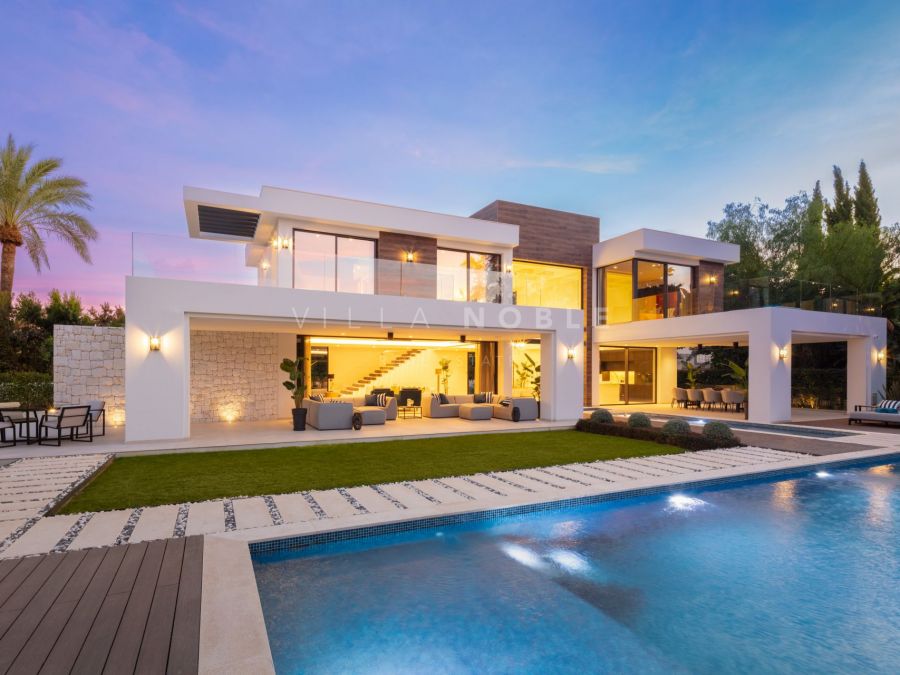 Fantastische moderne Villa in erster Linie Las Brisas Golf, Marbella