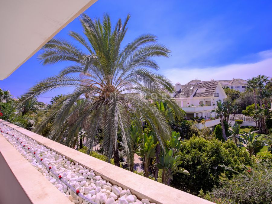 Luxus Apartment in Lomas del Rey, Marbella Goldene Meile