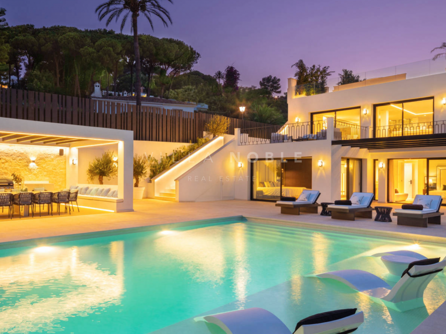 Exquisite luxury villa in Nueva Andalucia's Golf valley