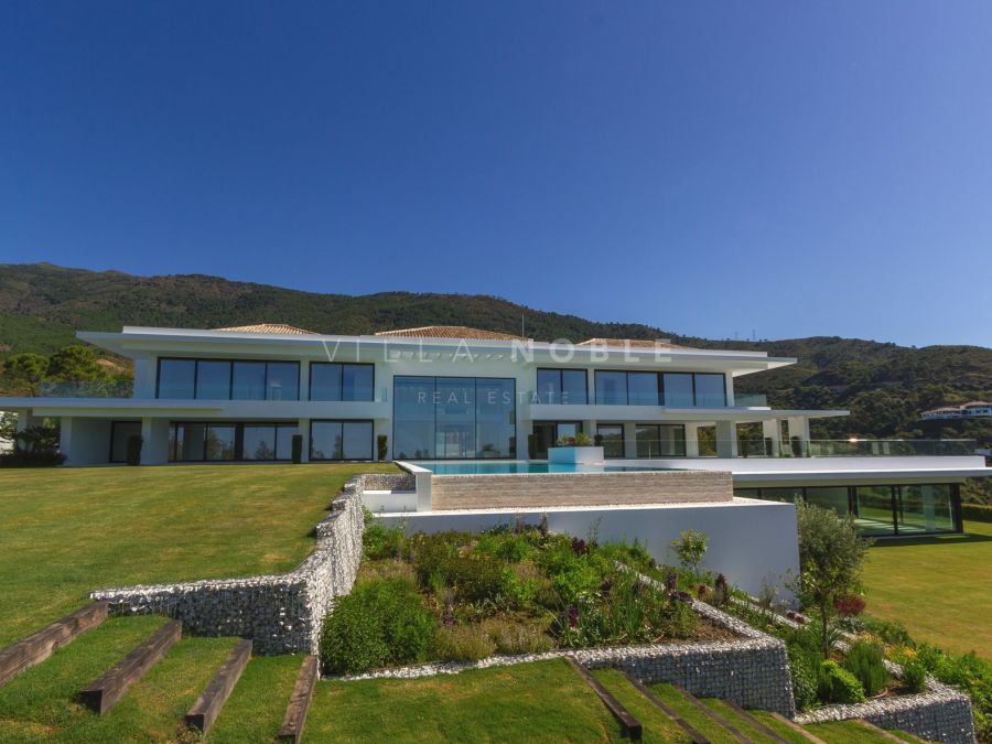 Exclusive new modern Villa in La Zagaleta, Benahavis