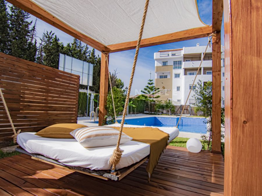 Precioso Apartamento con amplia terraza a poco minutos en pie a Puerto Banus