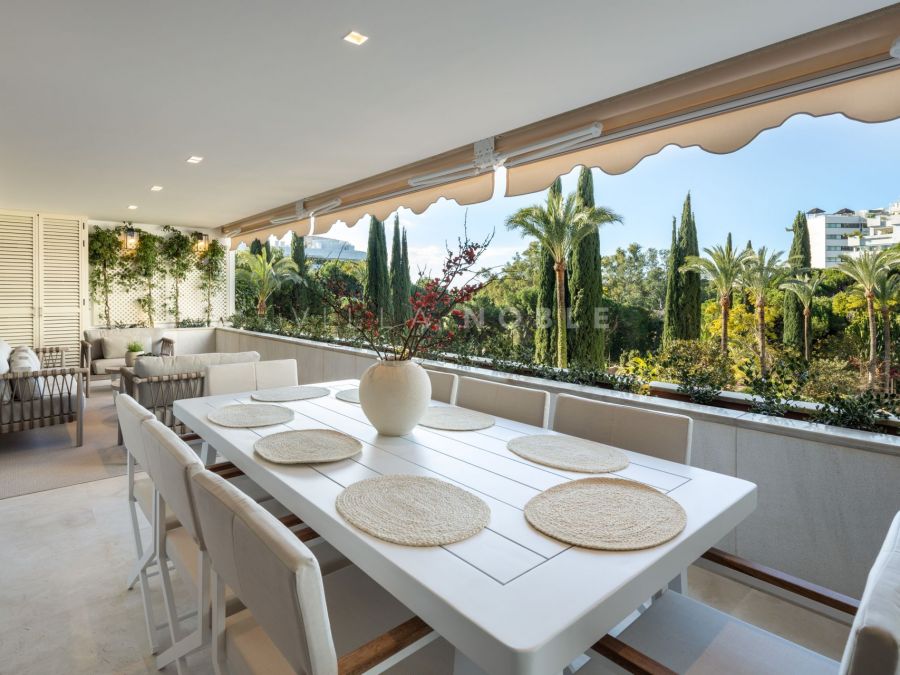 FASCINATING APARTMENT IN THE HEART OF MARBELLA
