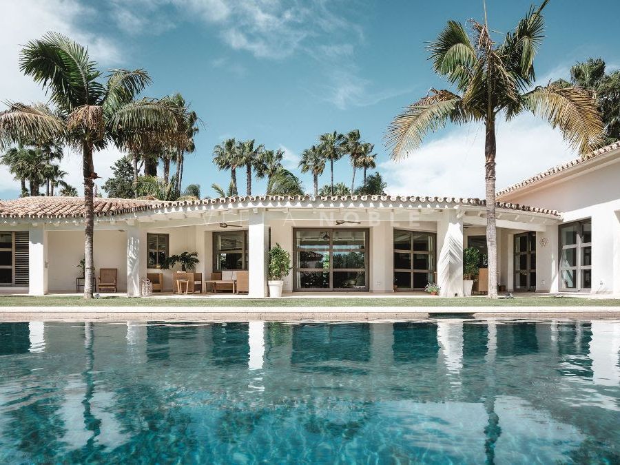Elegante Villa en la lujosa residencia privada de La Cerquilla