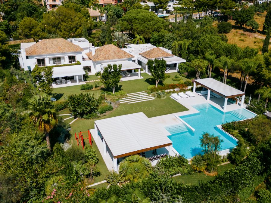 3-level mansion for sale in the super exclusive area of Sierra Blanca, Marbella