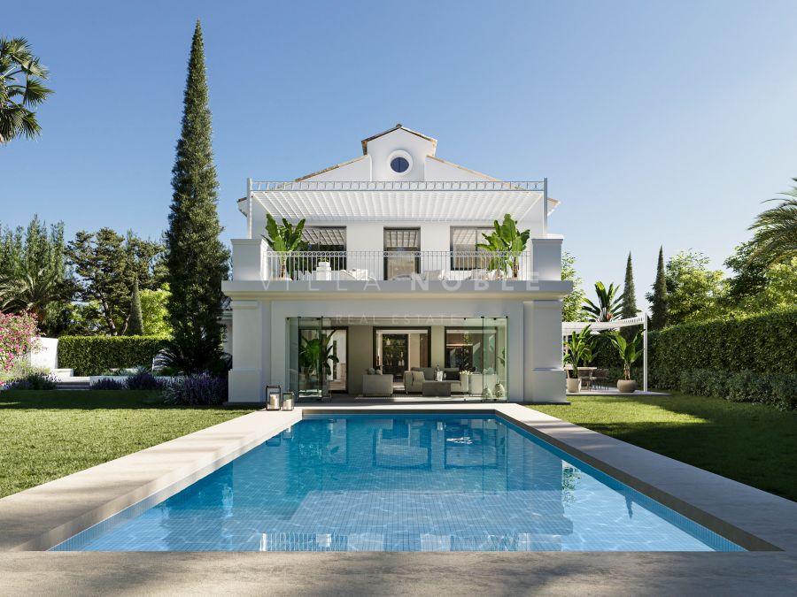 Villa recientemente renovada con un diseño moderno en Nueva Andalucía, Marbella
