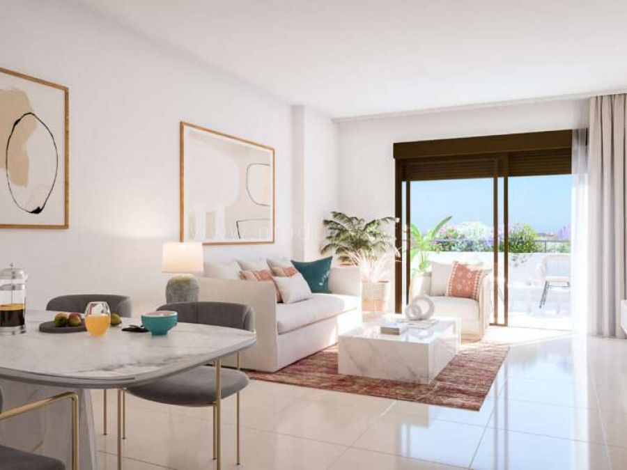 Apartamentos con Vistas al Mar en Estepona Golf
