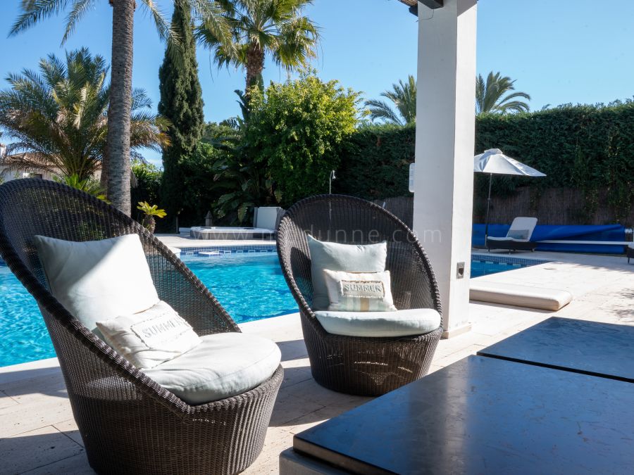 Nueva Andalucía, Villa de cuatro dormitorios en alquiler vacacional