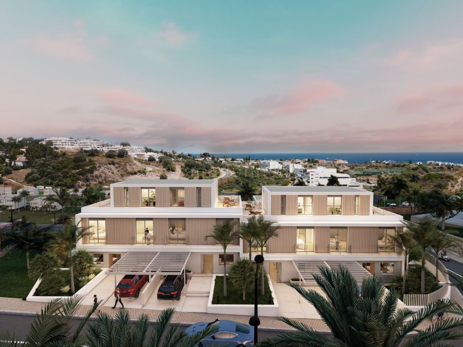 Brisas del Mar - Elegant Living with Panoramic Golf and Mountain Views