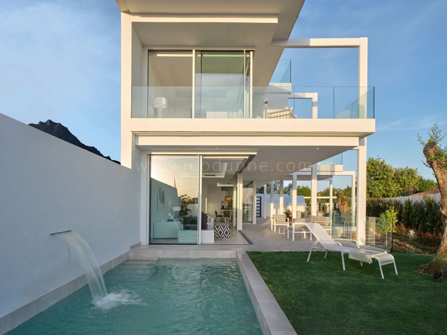 Villas Modernas de Reciente Construcción en Marbella