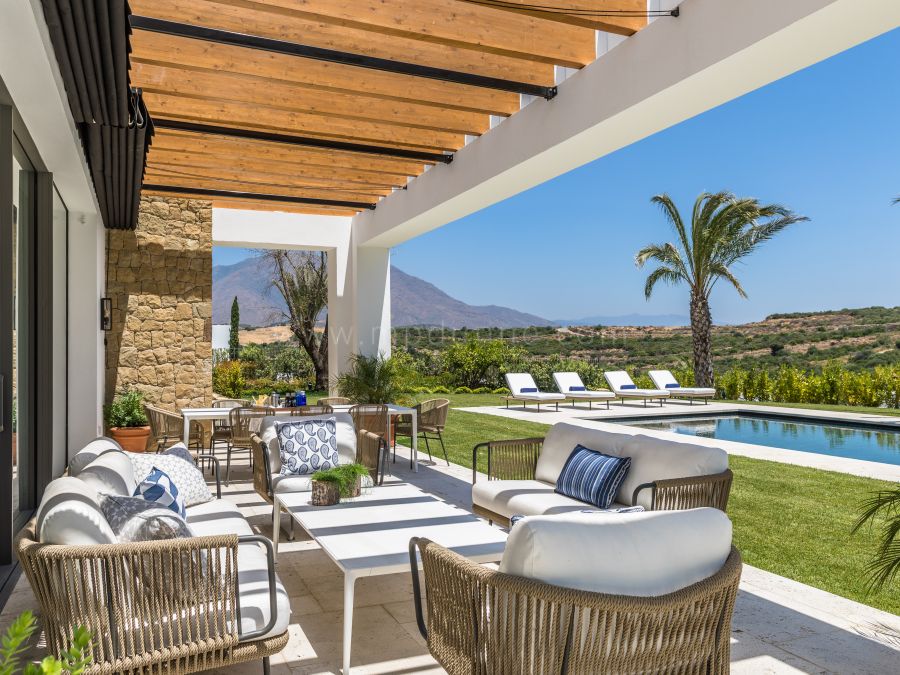 Green 10, Casares, Brand New Villas de luxe avec une vue superbe golf, mer et montagne