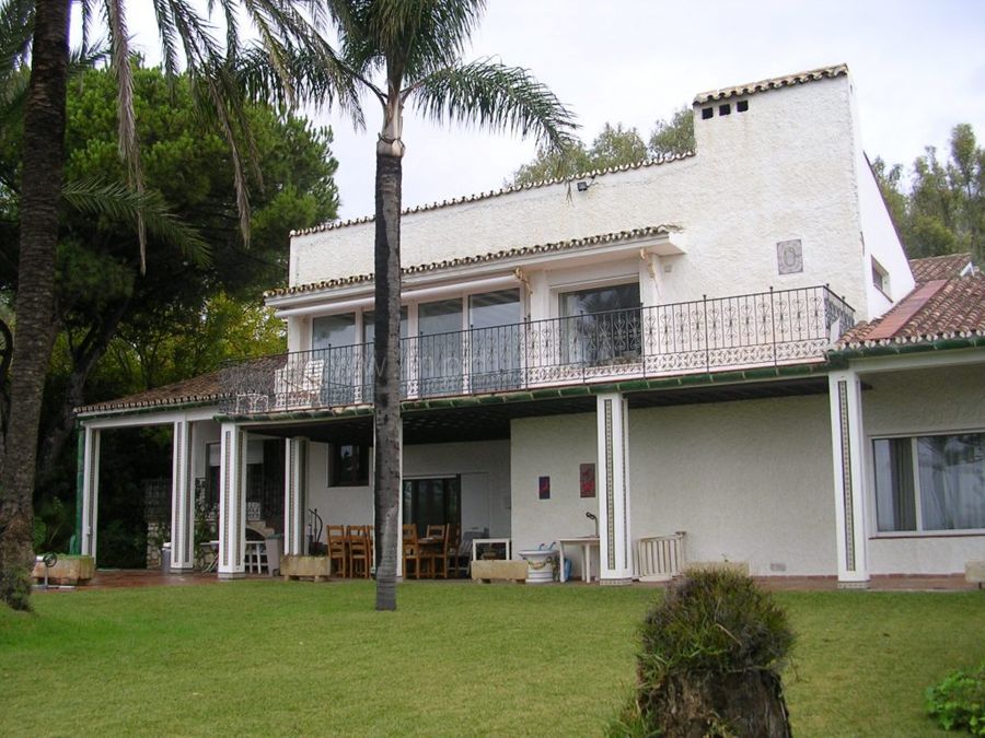 La Reserva de Los Monteros, Marbella East, Beachfront Villa