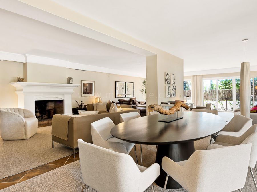 Marbella Golden Mile, Classical villa in Rocio de Nagueles
