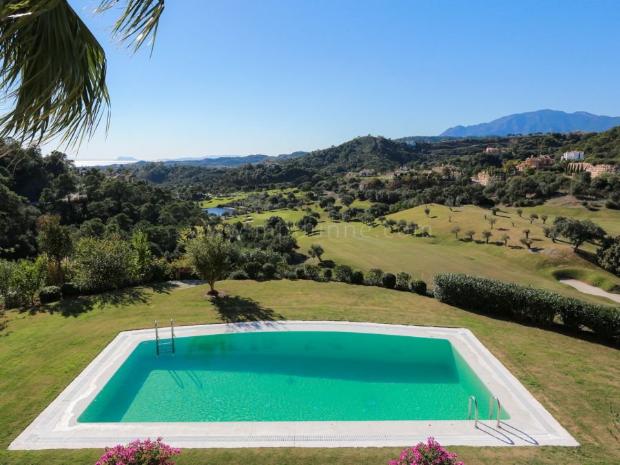 Elegant Villa in Superior Golf Resort with Panoramic Sea Views