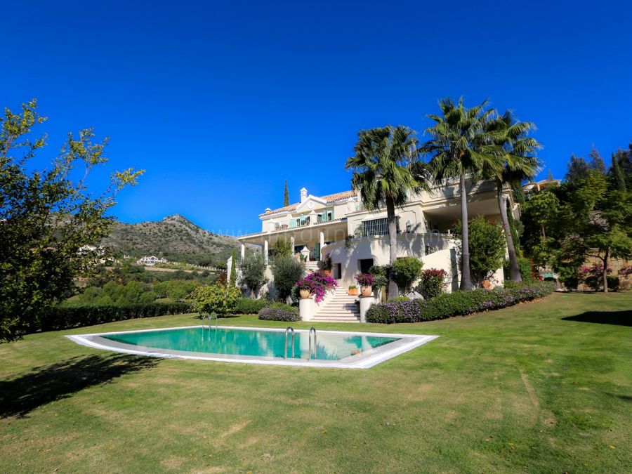 Villa in Marbella Club Golf Resort with Panoramic Sea Views