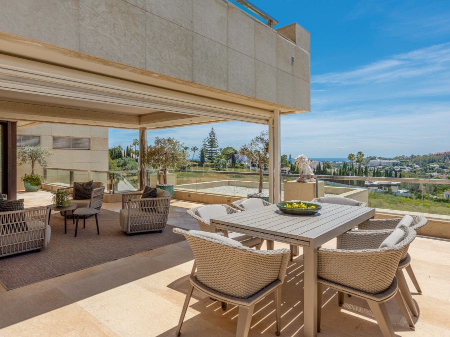Penthouse mit Panoramablick auf das Meer Privater Pool Nueva Andalucia, Marbella