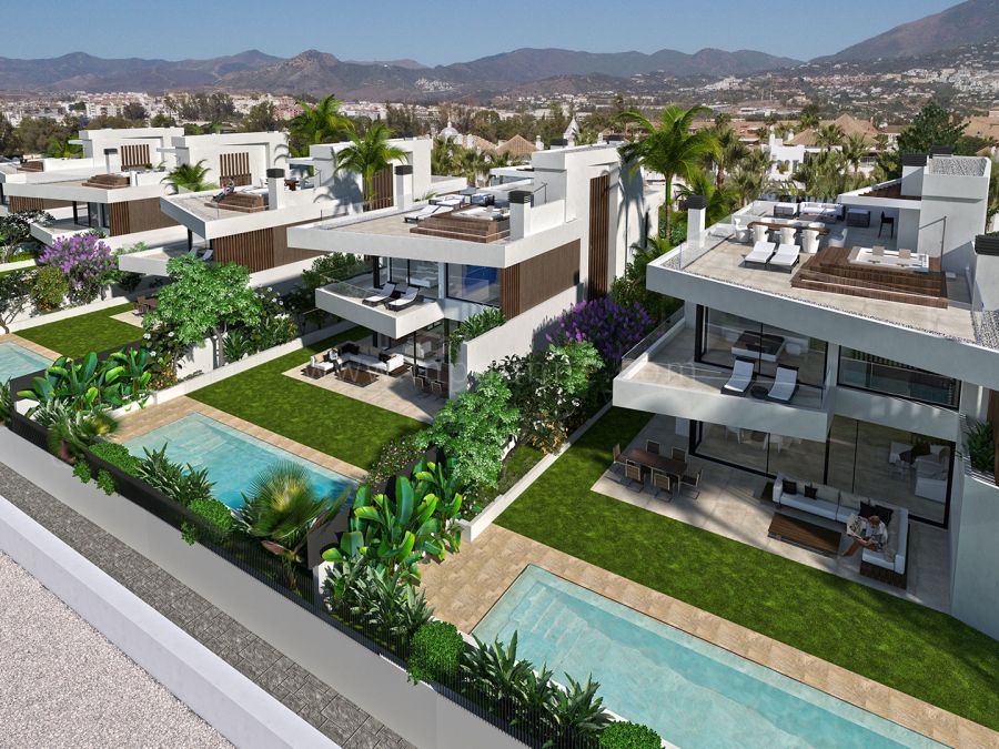 Villas en construcción, junto a la playa, cerca de Puerto Banús, Marbella