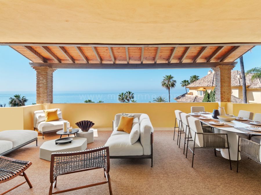 Modern Beachfront Penthouse with Sea Views, Marbella East