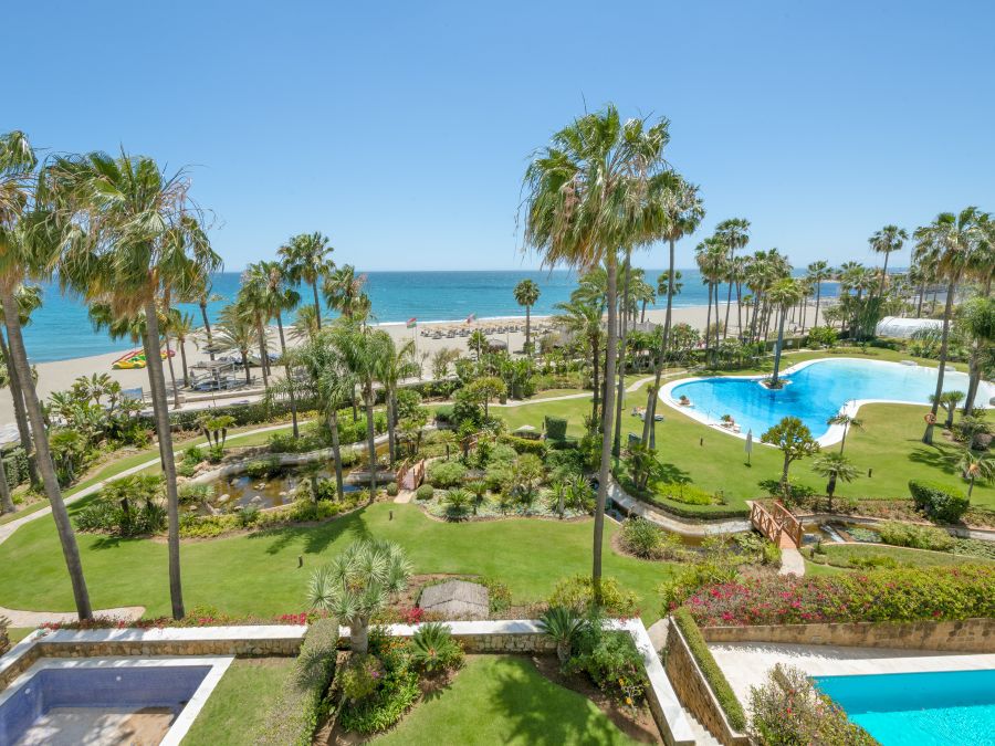 Duplex Penthouse for rent in Los Granados II, Marbella Golden Mile