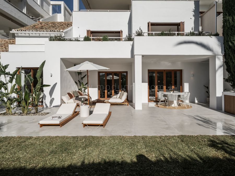 Refurbished Scandinavian-style Townhouse with Private Garden in Nueva Andalucia