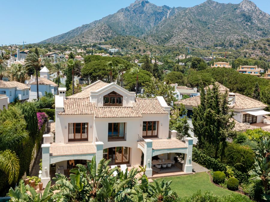 Villa familiar en venta en Sierra Blanca.