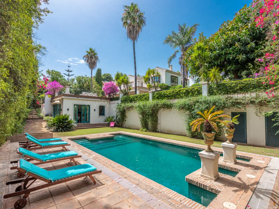 Klassische Villa an der Goldenen Meile von Marbella.