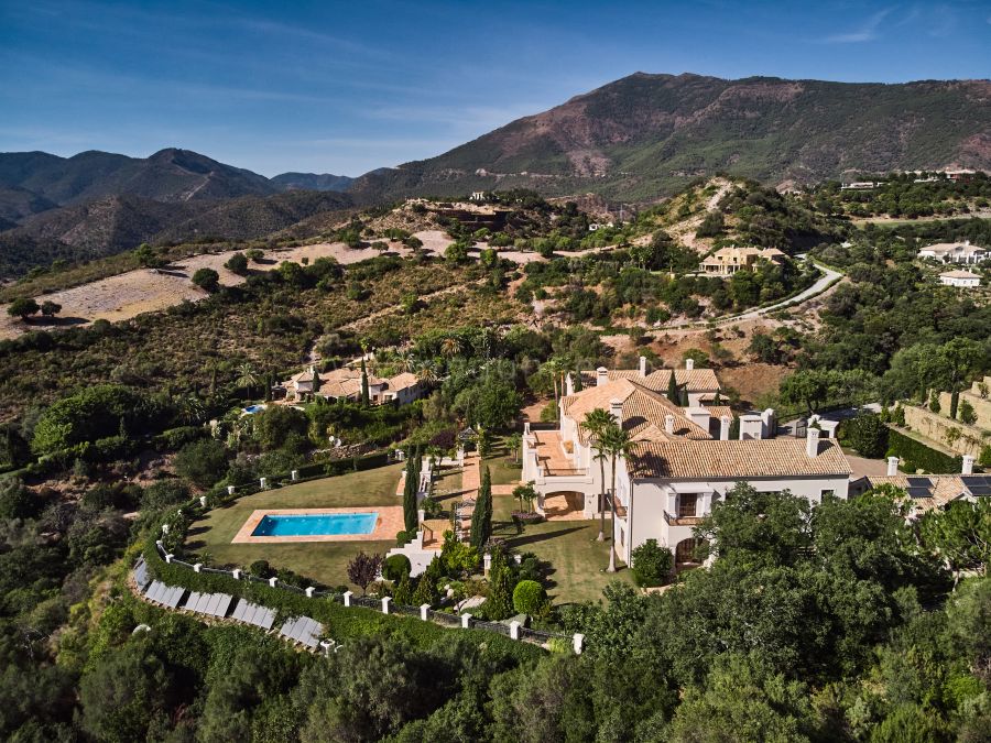 Classic Style Villa in La Zagaleta