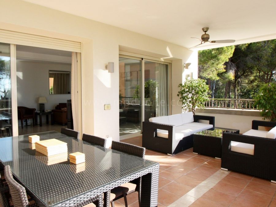 First Floor Apartment For Sale in La Trinidad, Marbella