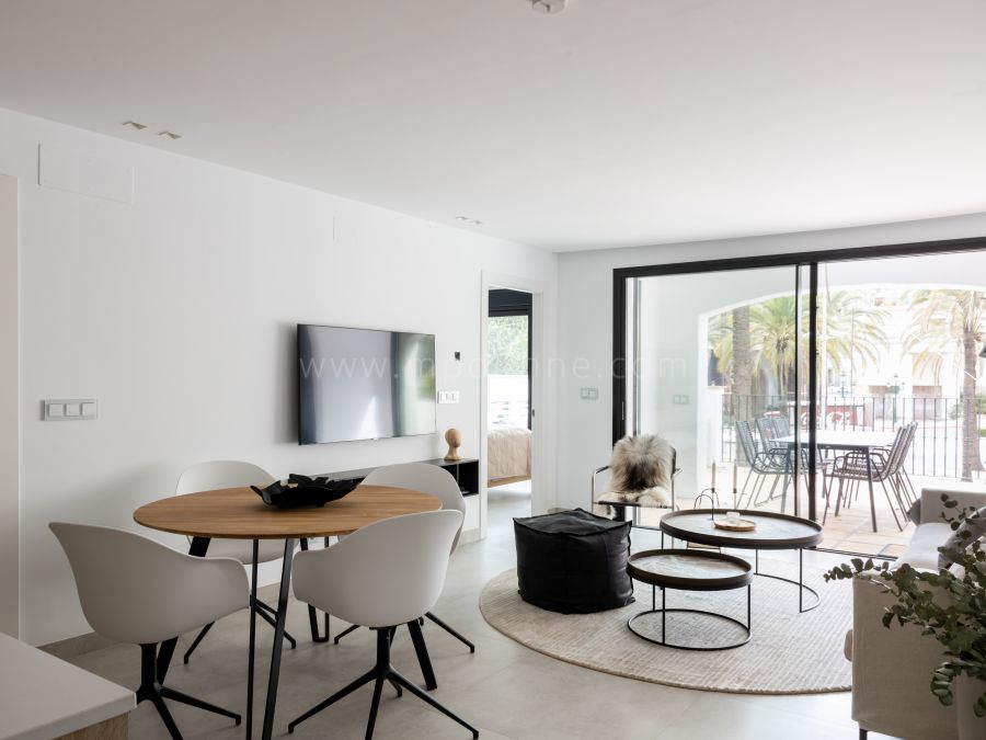 Apartamento Renovado en Jardines del Puerto
