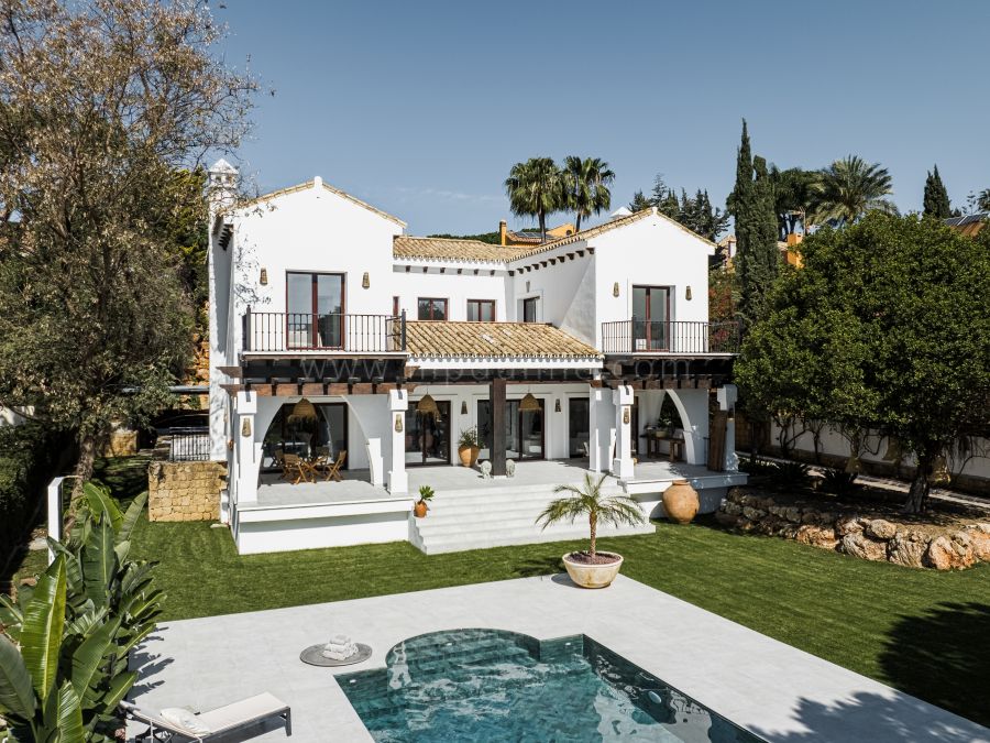 Refurbished Andalusian-Style Villa