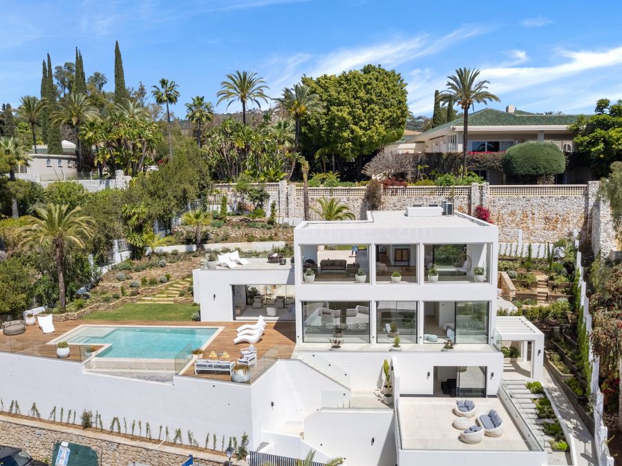 Villa Contemporánea en Río Real