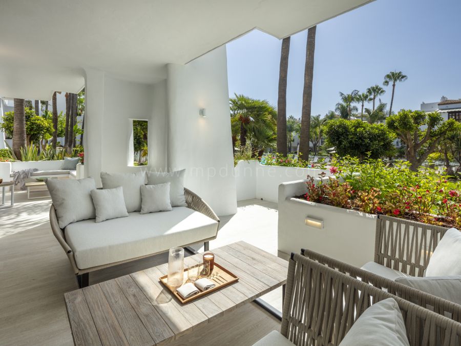 Apartamento reformado, junto a la playa en Puente Romano