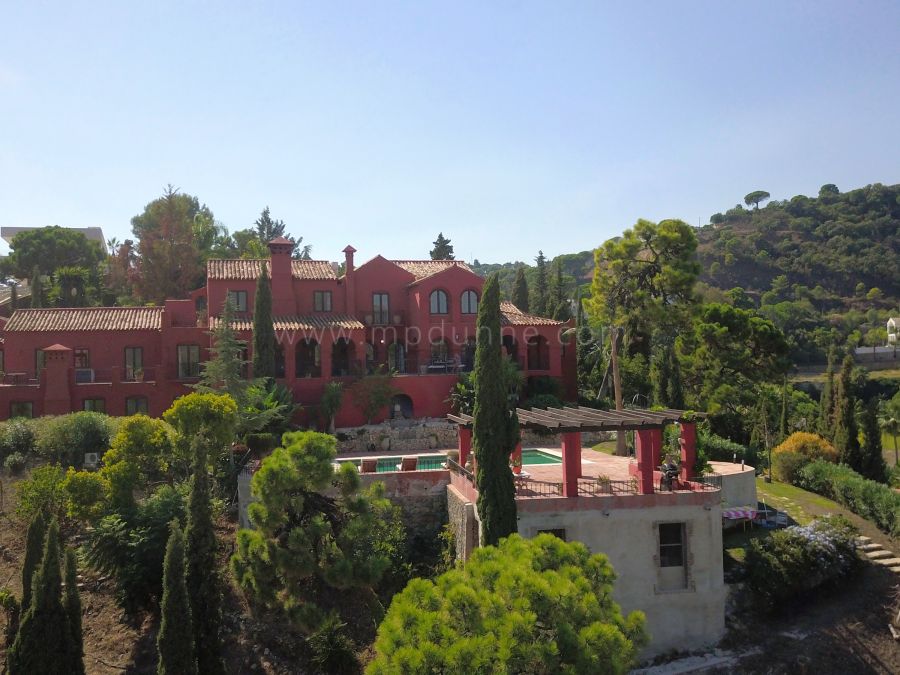 Villa in El Madroñal, Benahavís