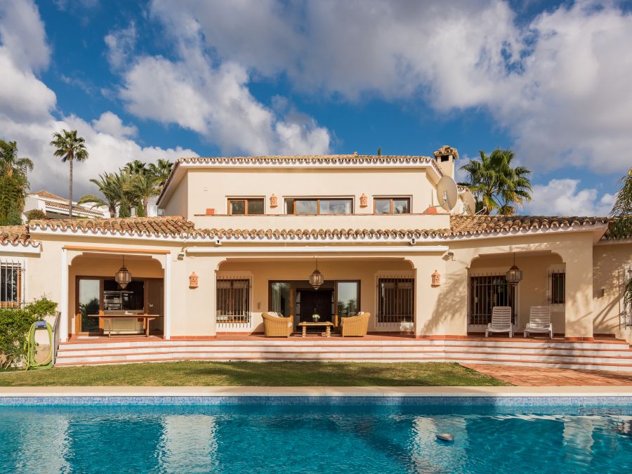 Family Villa in Marbella Golden Mile