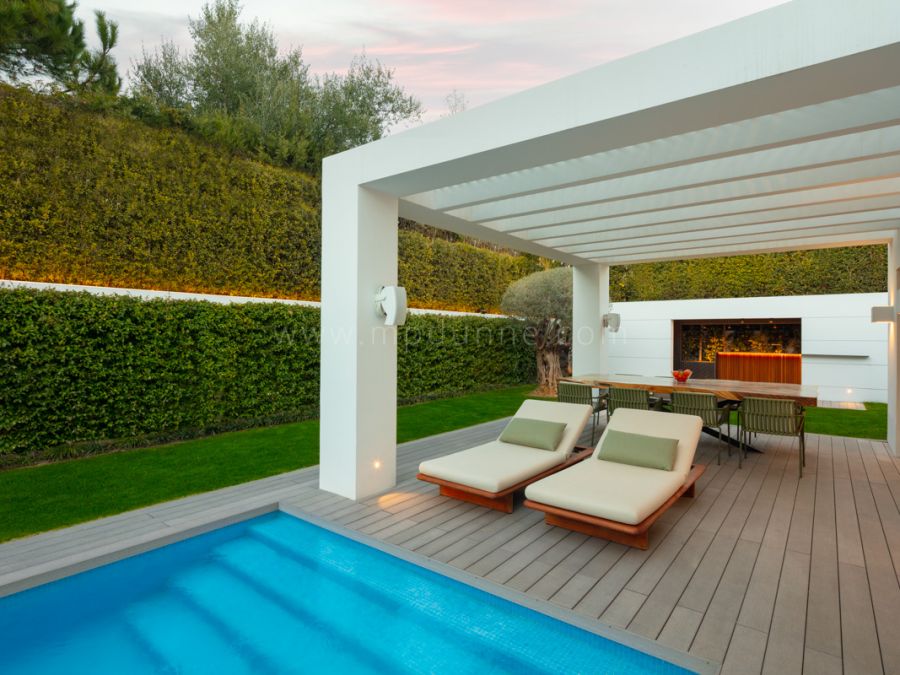 Contemporary Design Villa in Guadalmina