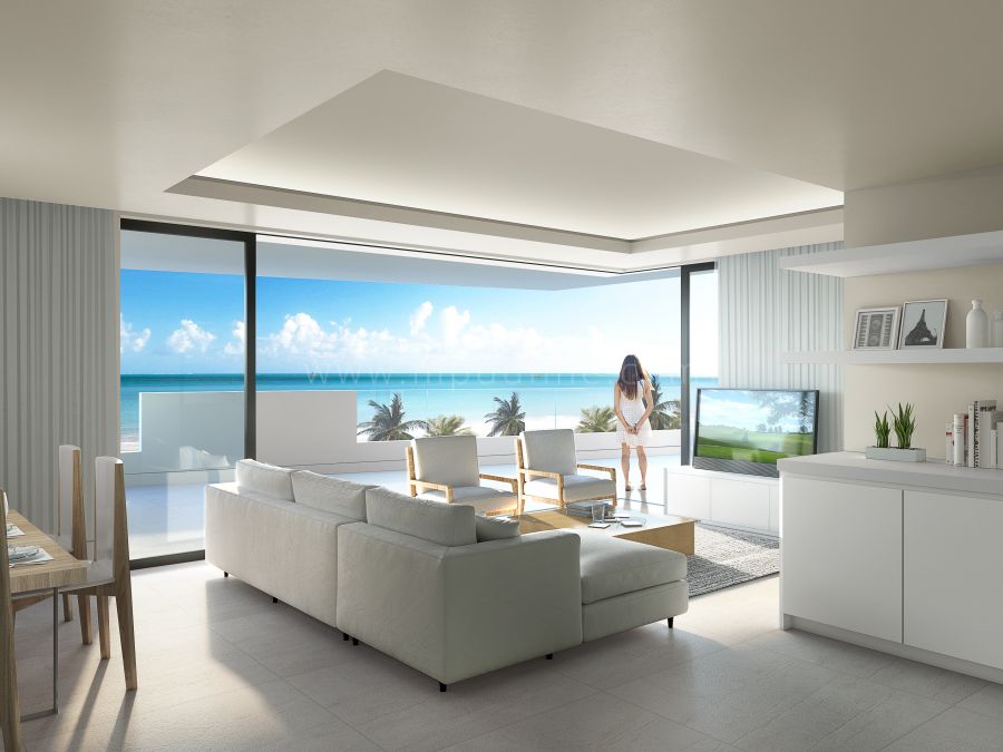 Appartement moderne au rez-de-chaussée avec jardin privé, en première ligne de la plage New Golden Mile, Estepona