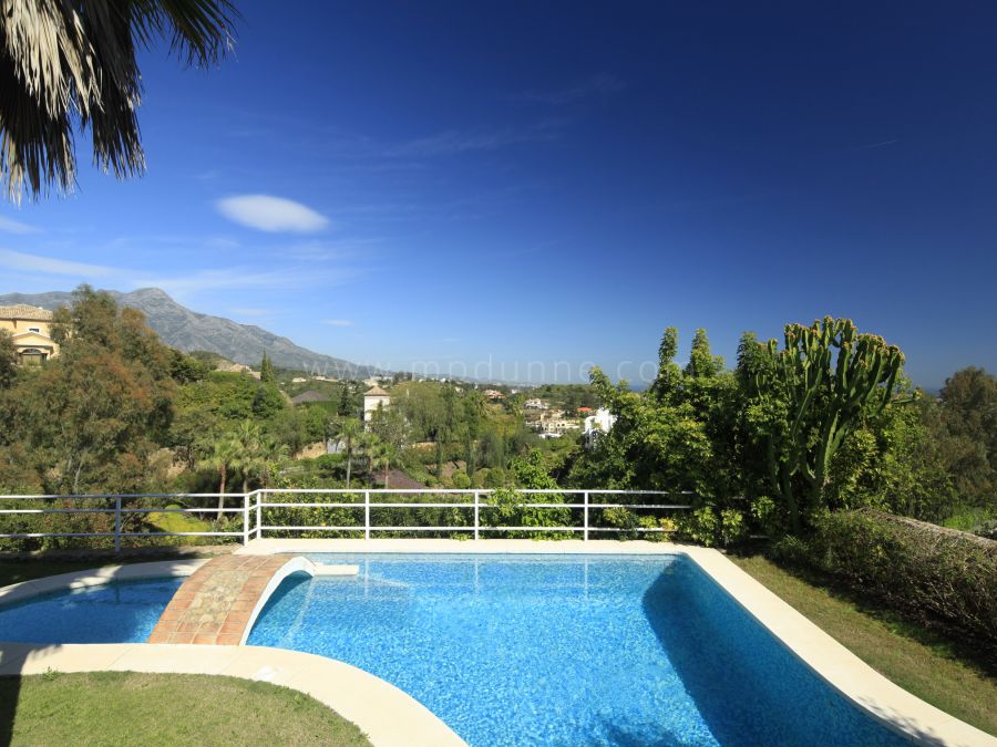 Zeitgenössische Villa zum Verkauf in La Quinta, Benahavís