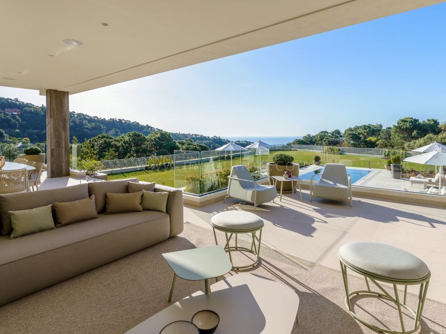Modern Luxury Home with sea views in La Zagaleta